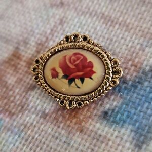 Vintage Camco Rose Pin